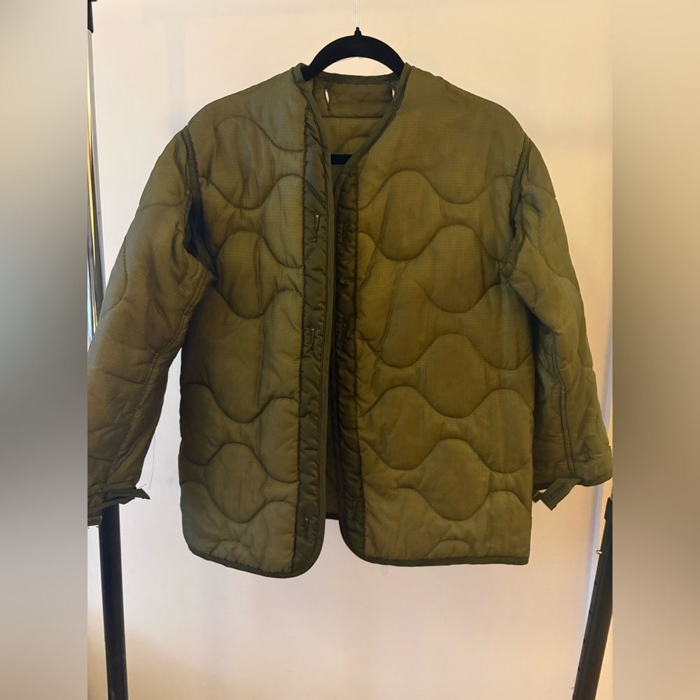 Vintage Olive Green Puffer Jacket - (army jacket under layer)